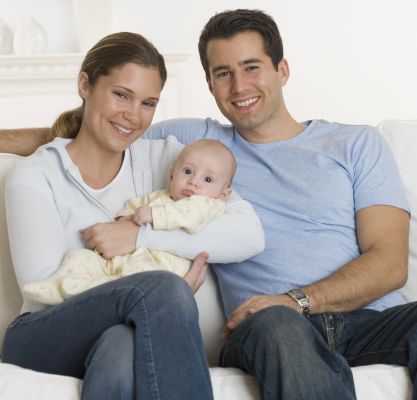 Приемные родители: нужна ли имитация беременности? 