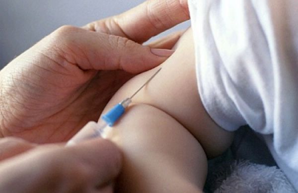 Изучаем правила вакцинации детей