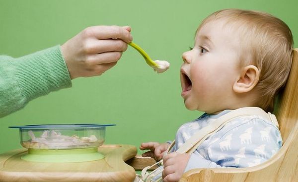 Питание младенца: что и как?